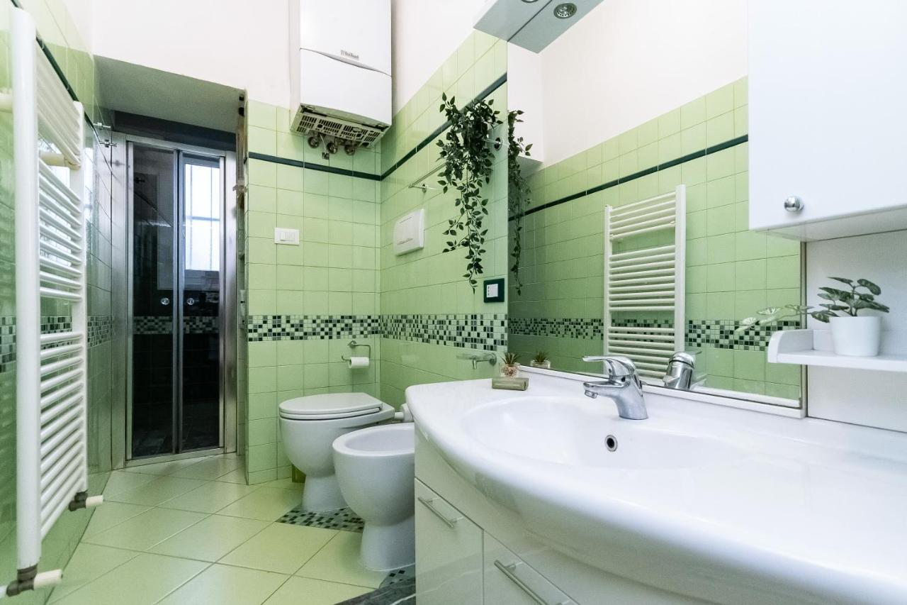 Appartamento Immobirent - "Acquario" Luxury In Pieno Centro Genova Esterno foto